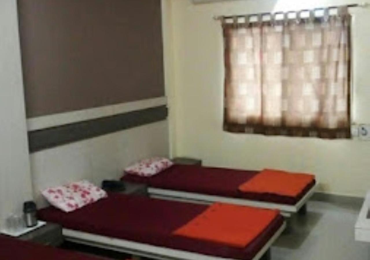 Hotel Mayur Restaurant Chandrapur Exterior photo