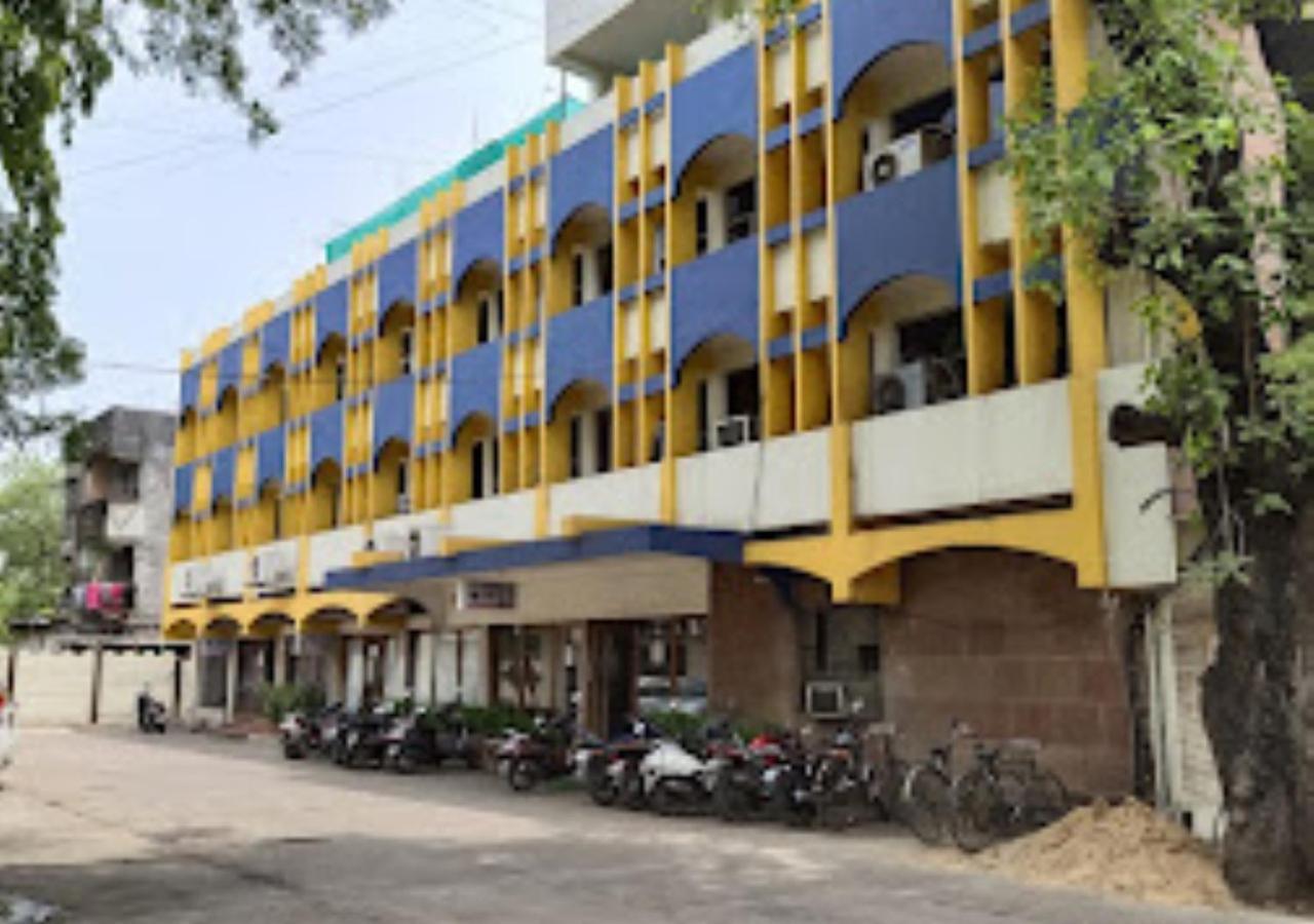 Hotel Mayur Restaurant Chandrapur Exterior photo